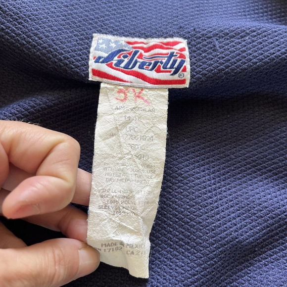 Vintage Womens Denim Jacket Yellowstone Patch Hooded Lined 90s USA - Picture 7 of 16